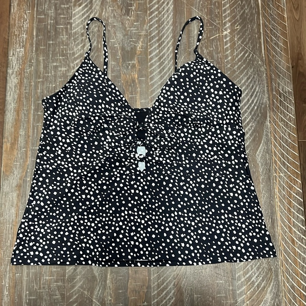 Ladies Time & Tru Tankini style swim top. Size XL (16-18). Top only.